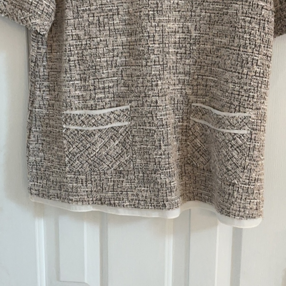 Anthropologie Postcard 9-H15 STCL Top w/ Decorative Collar & Pockets - Picture 3 of 12